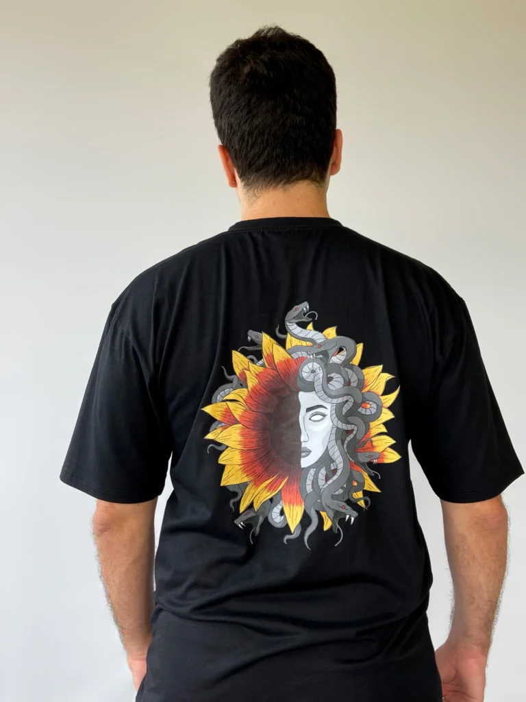 camiseta medusa street wear